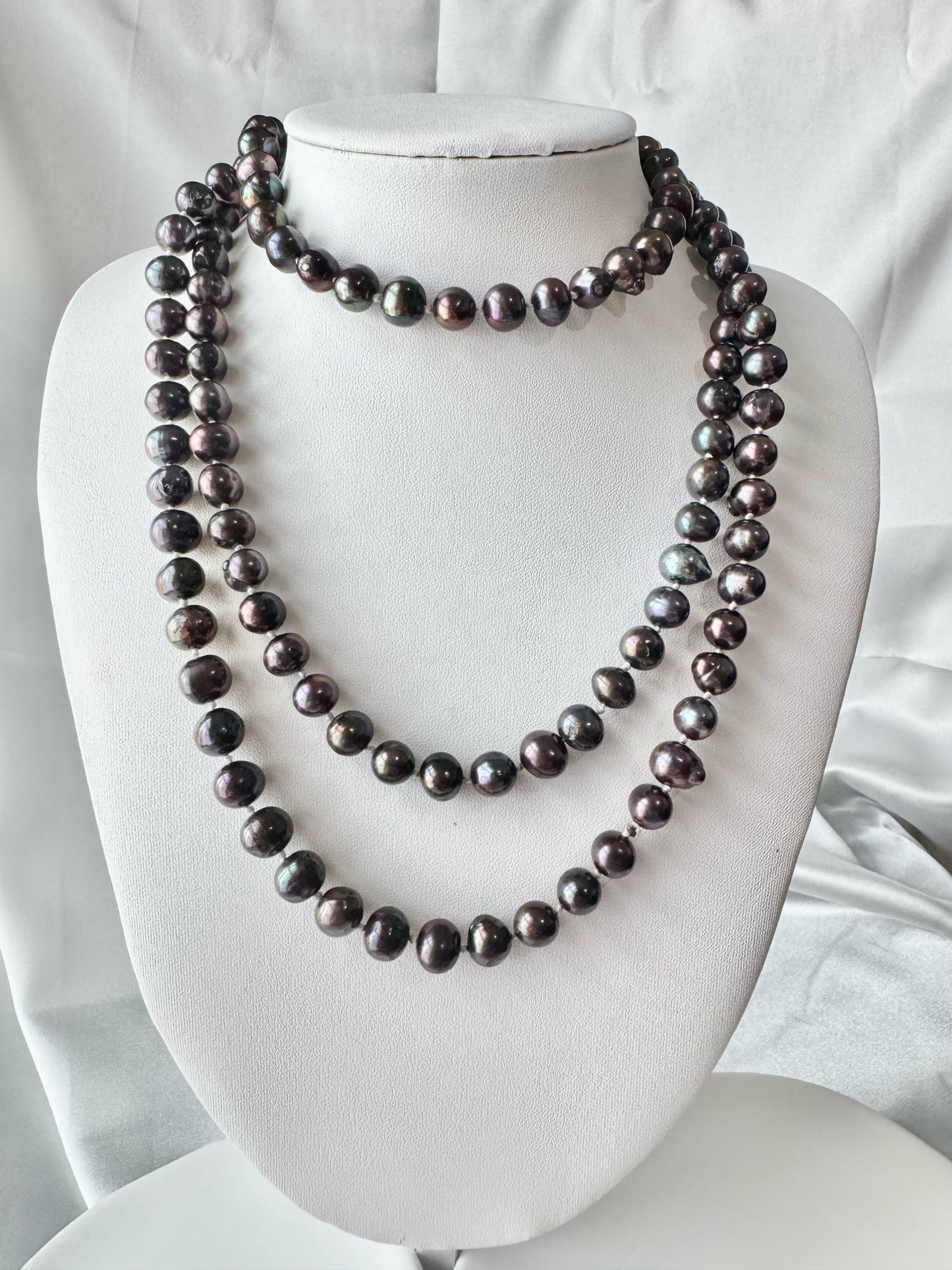 Midnight Lustre Necklace (N012)