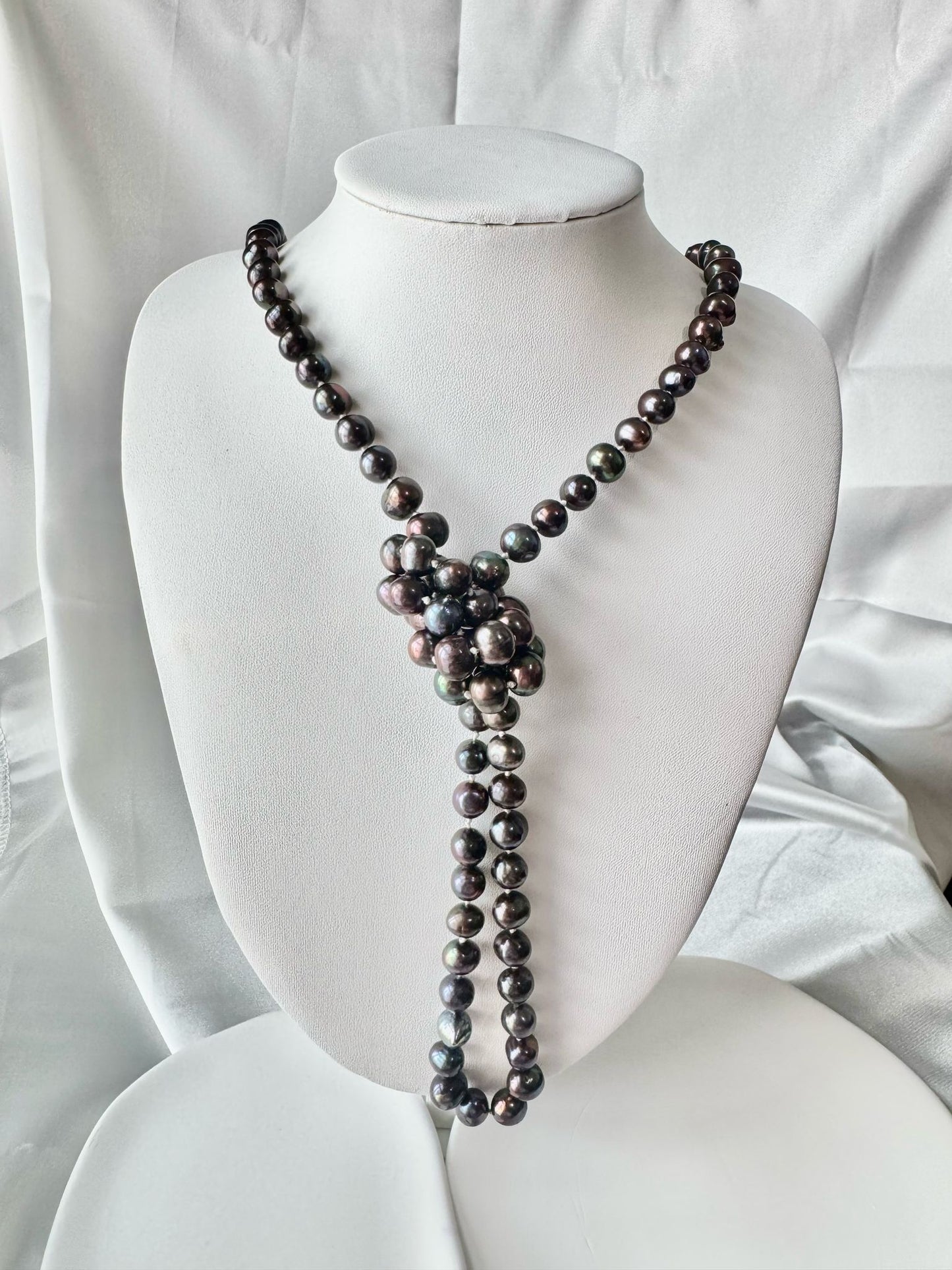 Midnight Lustre Necklace (N012)