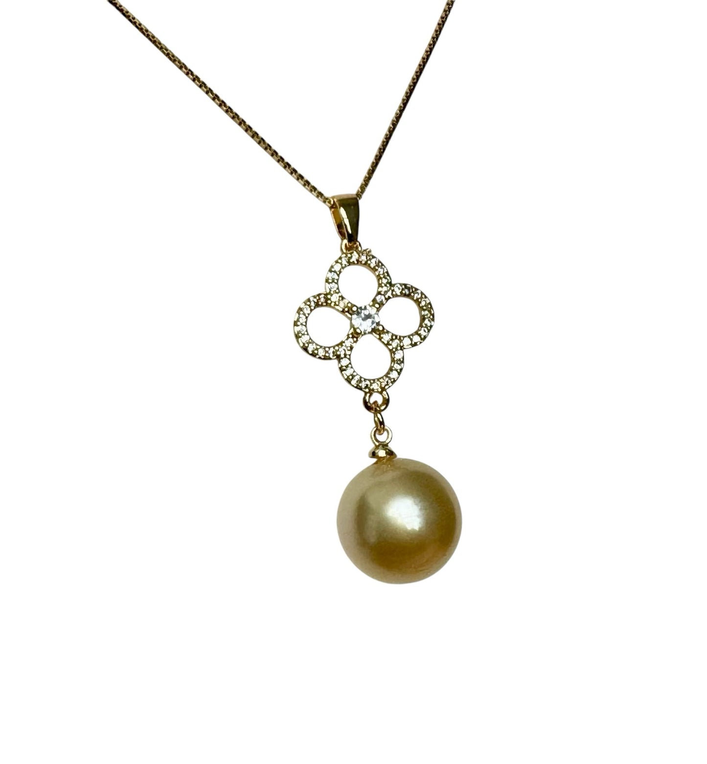 Clover Golden Pearl Pendant (PD004)