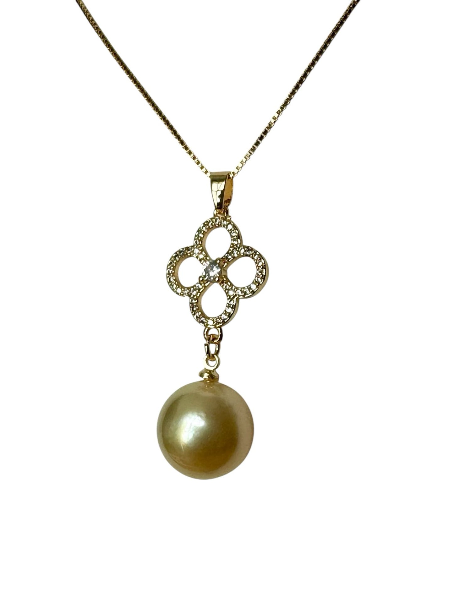 Clover Golden Pearl Pendant (PD004)