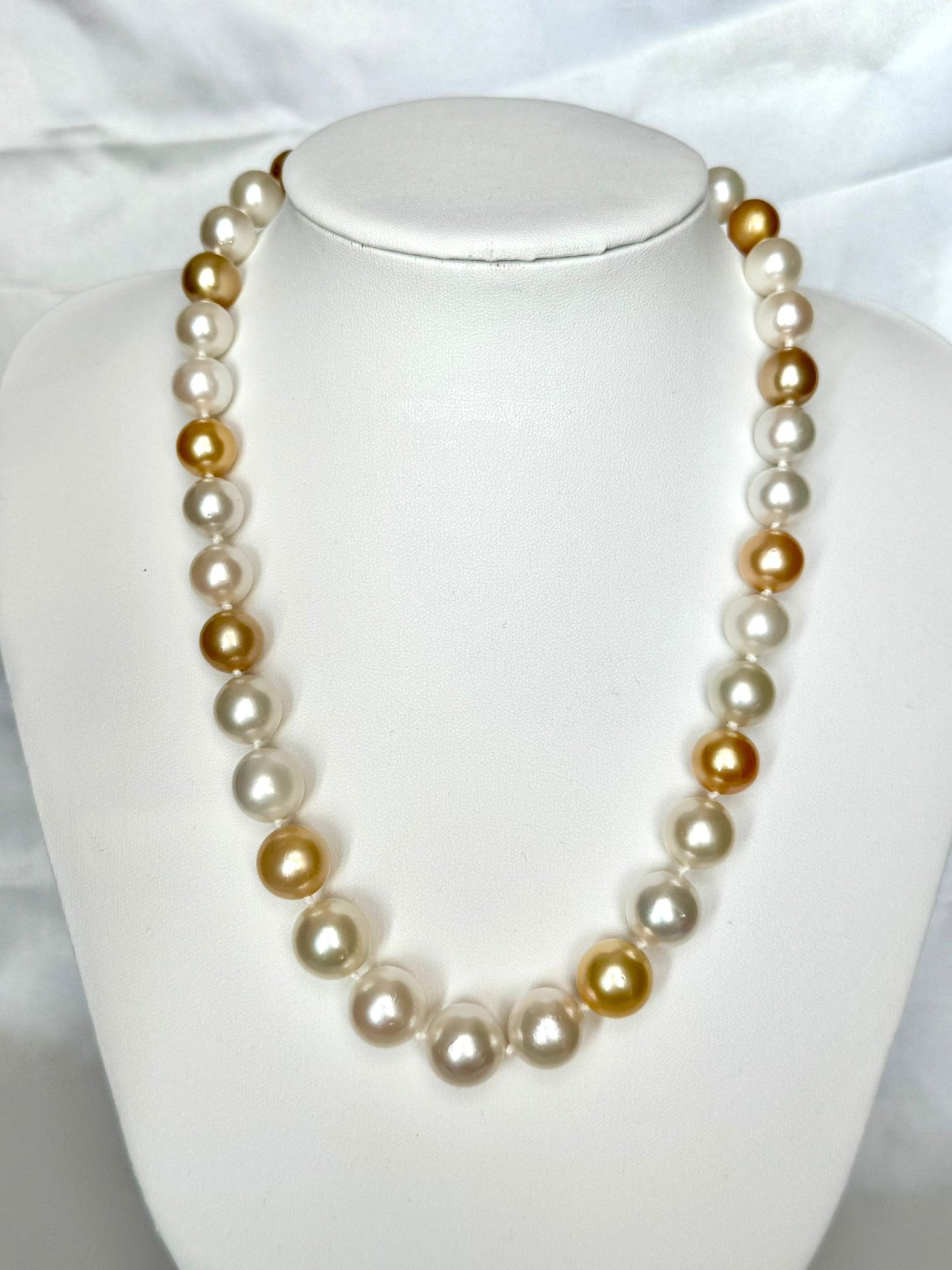 Crown of the Sea – South Sea White & Gold Pearl Necklace