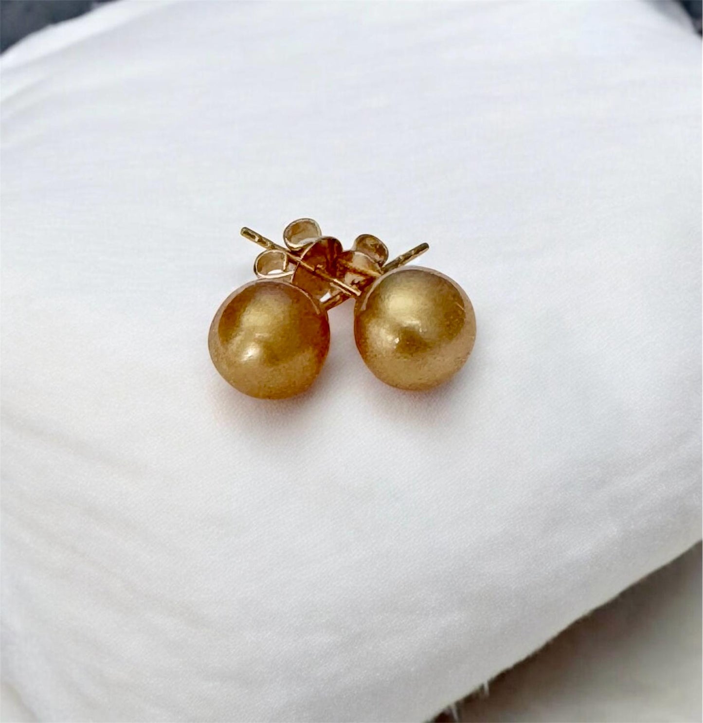 Golden South Sea Pearl Ear Stud (ER001)