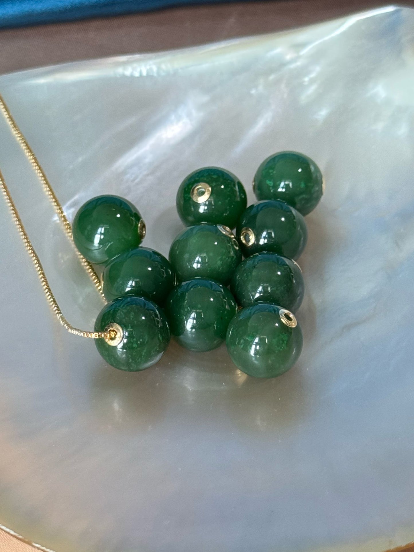 LuLuTong Polar Jade Pendant (JP002)