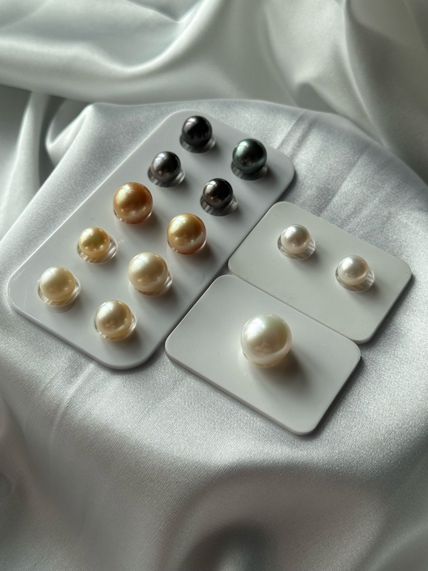 South Sea Golden Loose Pearls