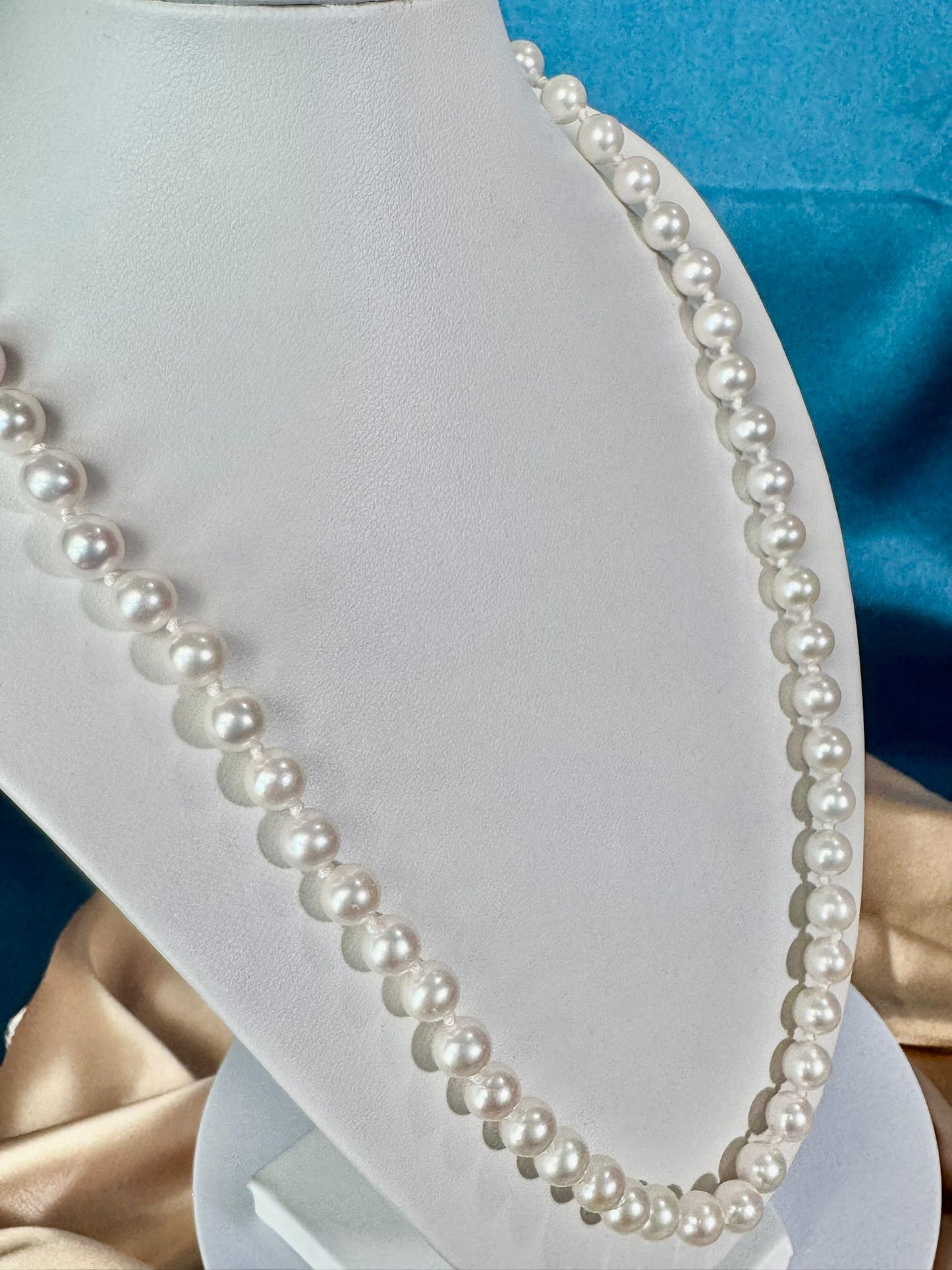 Akoya Sea Pearl Necklace (N001)